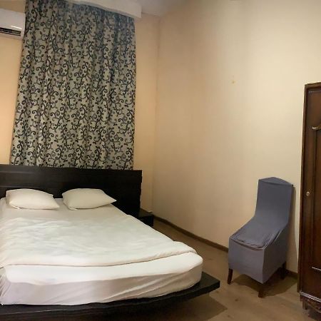 Tbilisi Central Street Cosy Apartments المظهر الخارجي الصورة