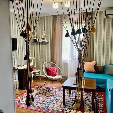 Tbilisi Central Street Cosy Apartments المظهر الخارجي الصورة