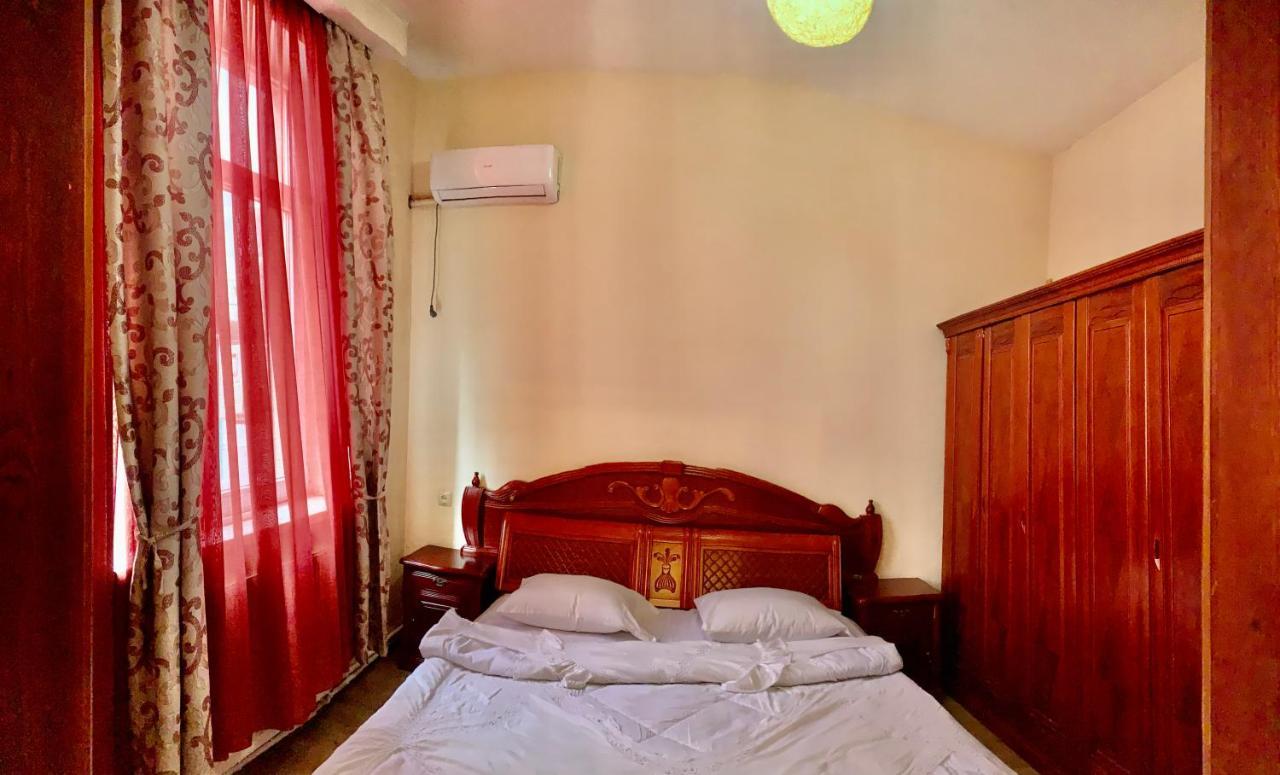 Tbilisi Central Street Cosy Apartments المظهر الخارجي الصورة
